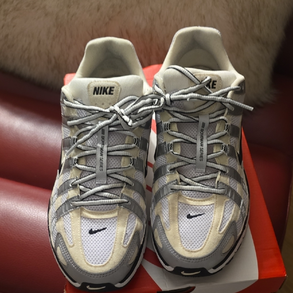 Nike P-6000 Black, Cream, Silver Sneakers, Sz 11.5 - Picture 5 of 9
